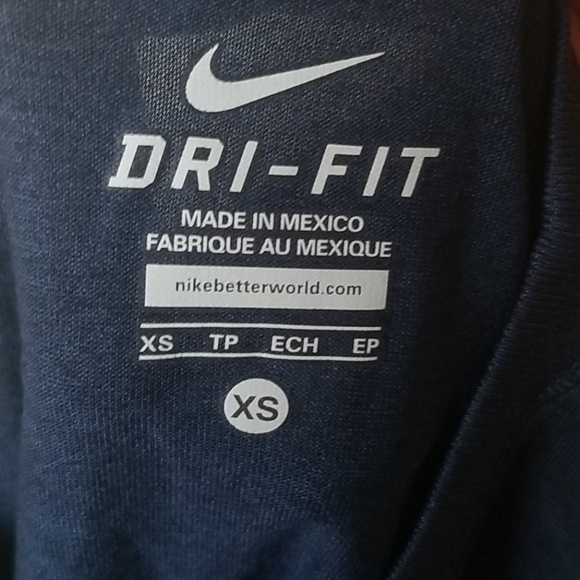 Two Georgetown University shirts (6/7) - Picture 3 of 6